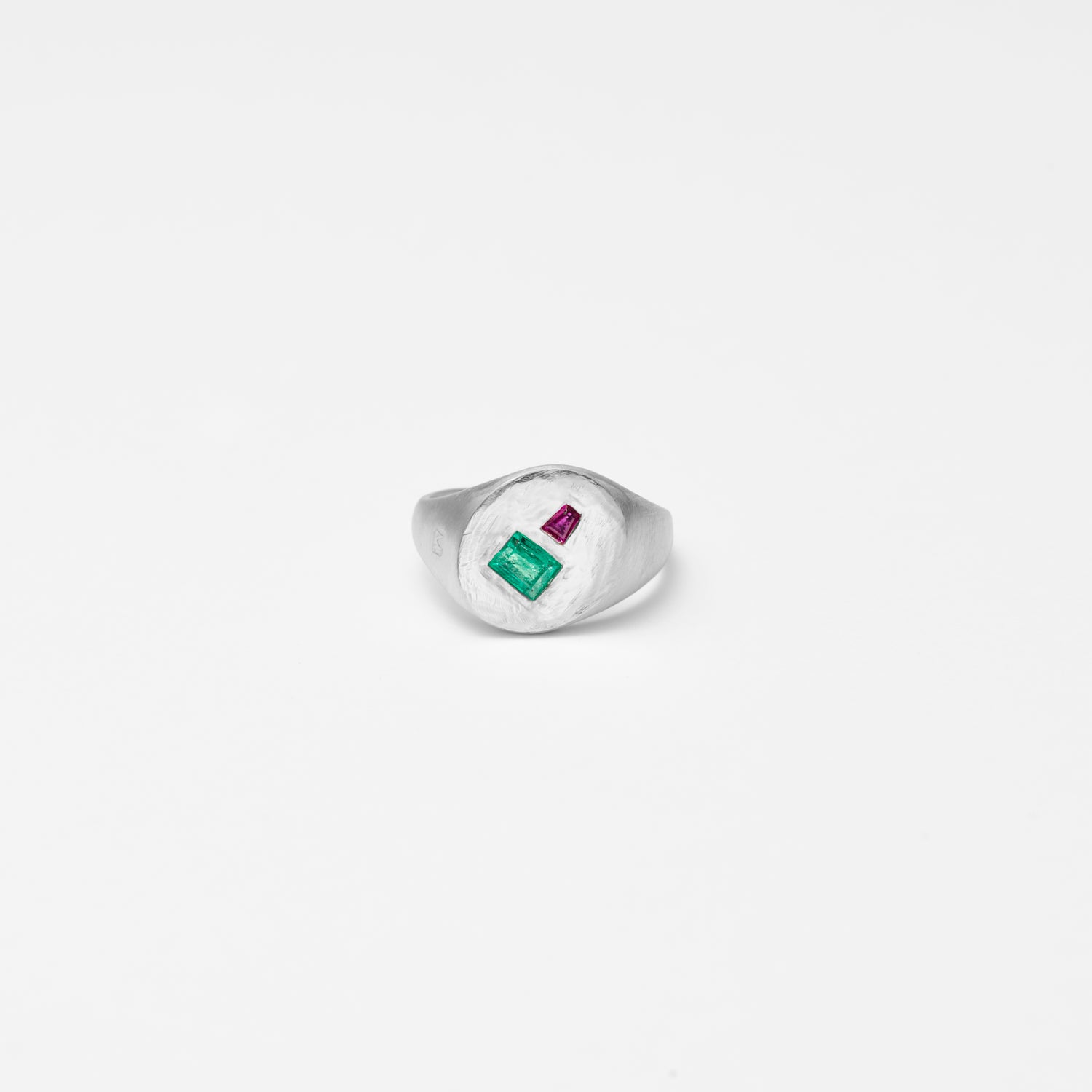 【 NEW 】Gem signet ring