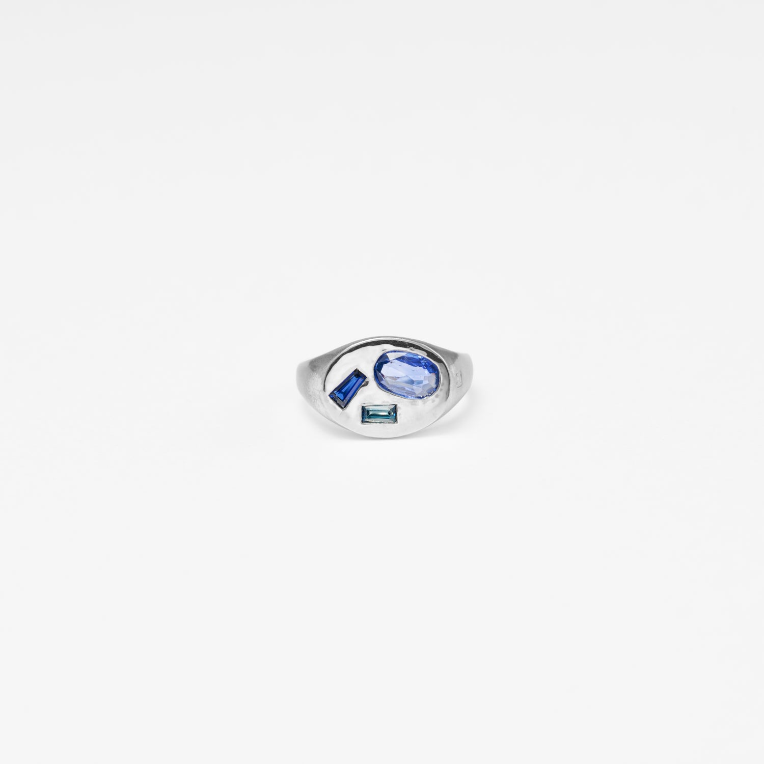 【 NEW 】Gem signet ring