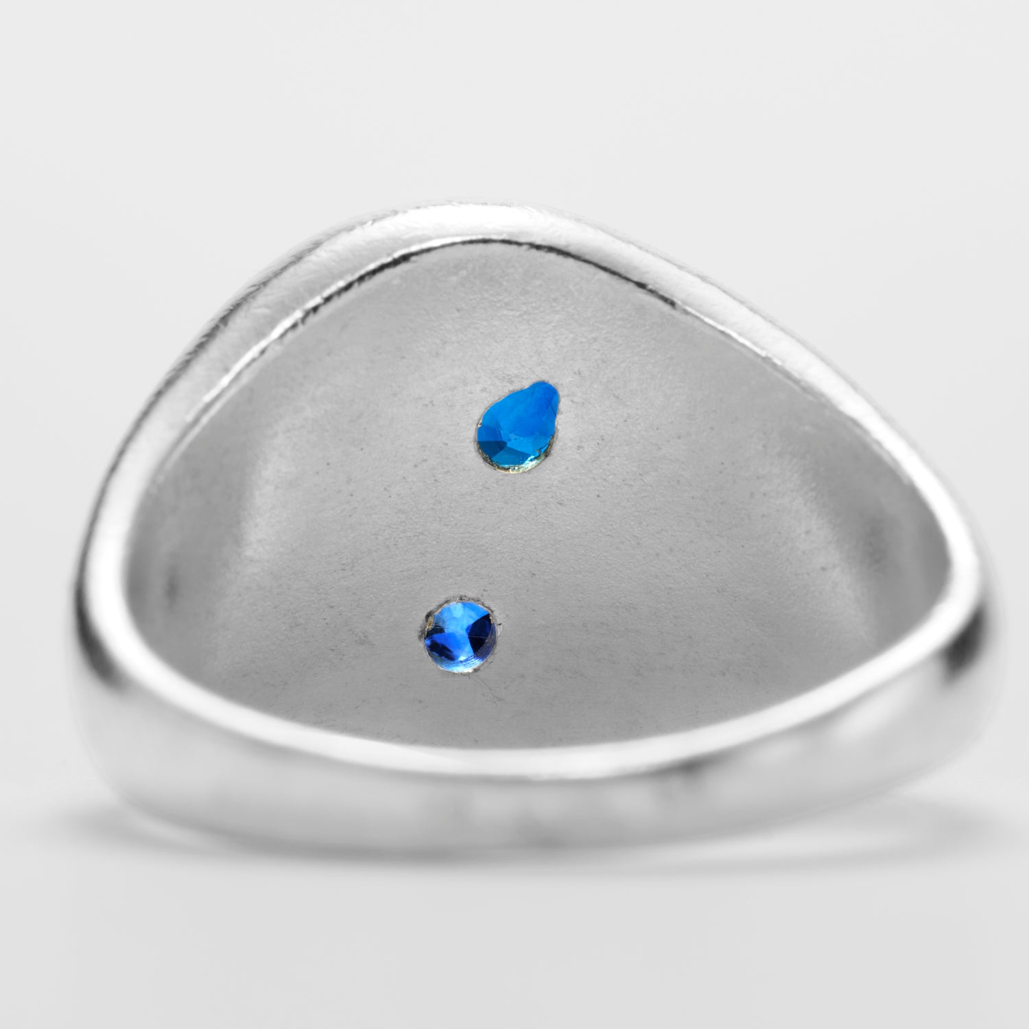 【 NEW 】Gem signet ring