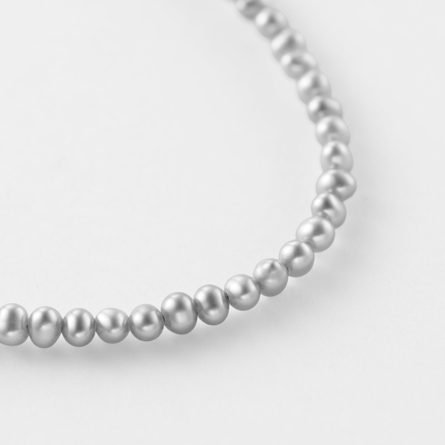 LIMITED COLLECTION【Freshwater pearl ball chain necklace (seed/Grey)】