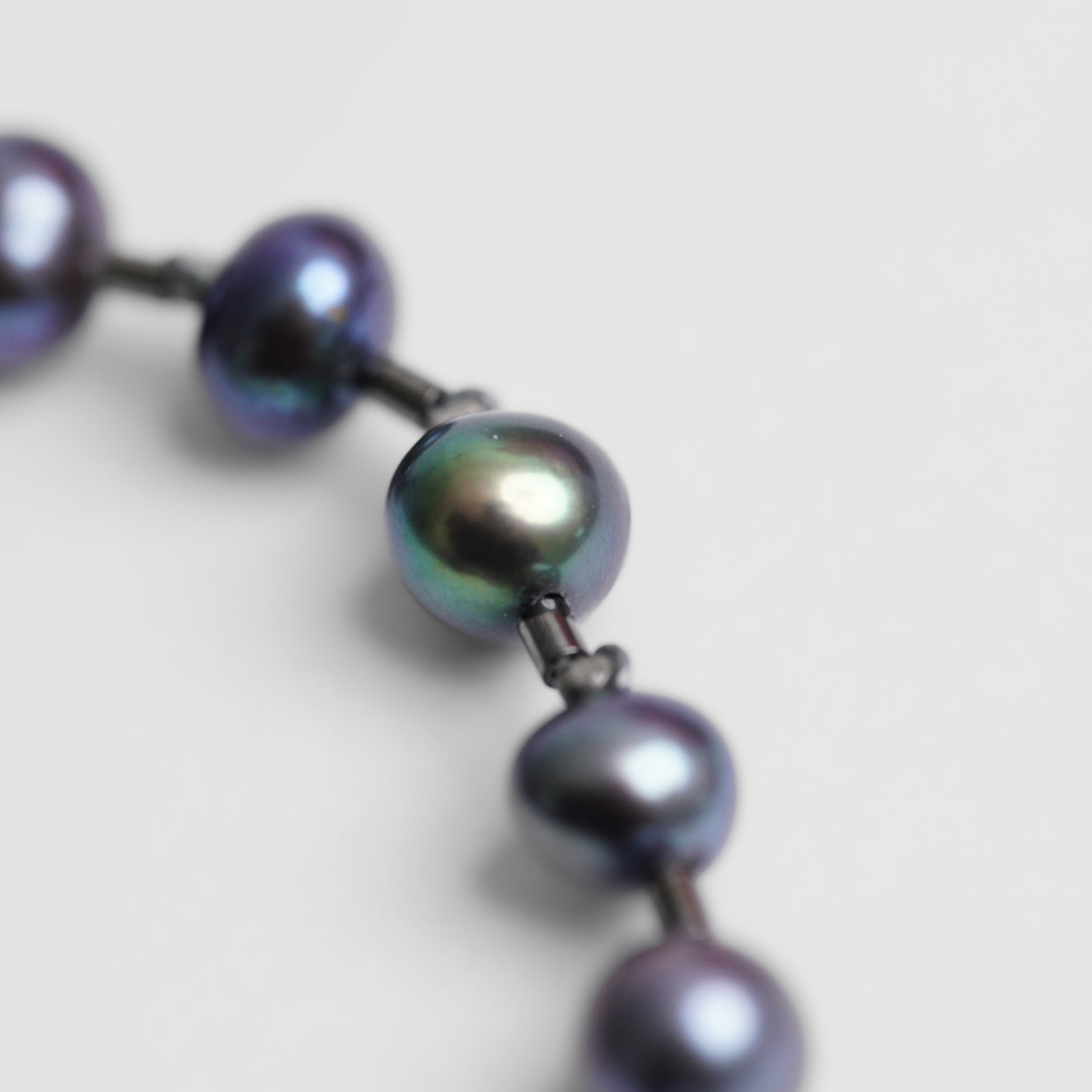 freshwater pearl ball chain necklace (black)