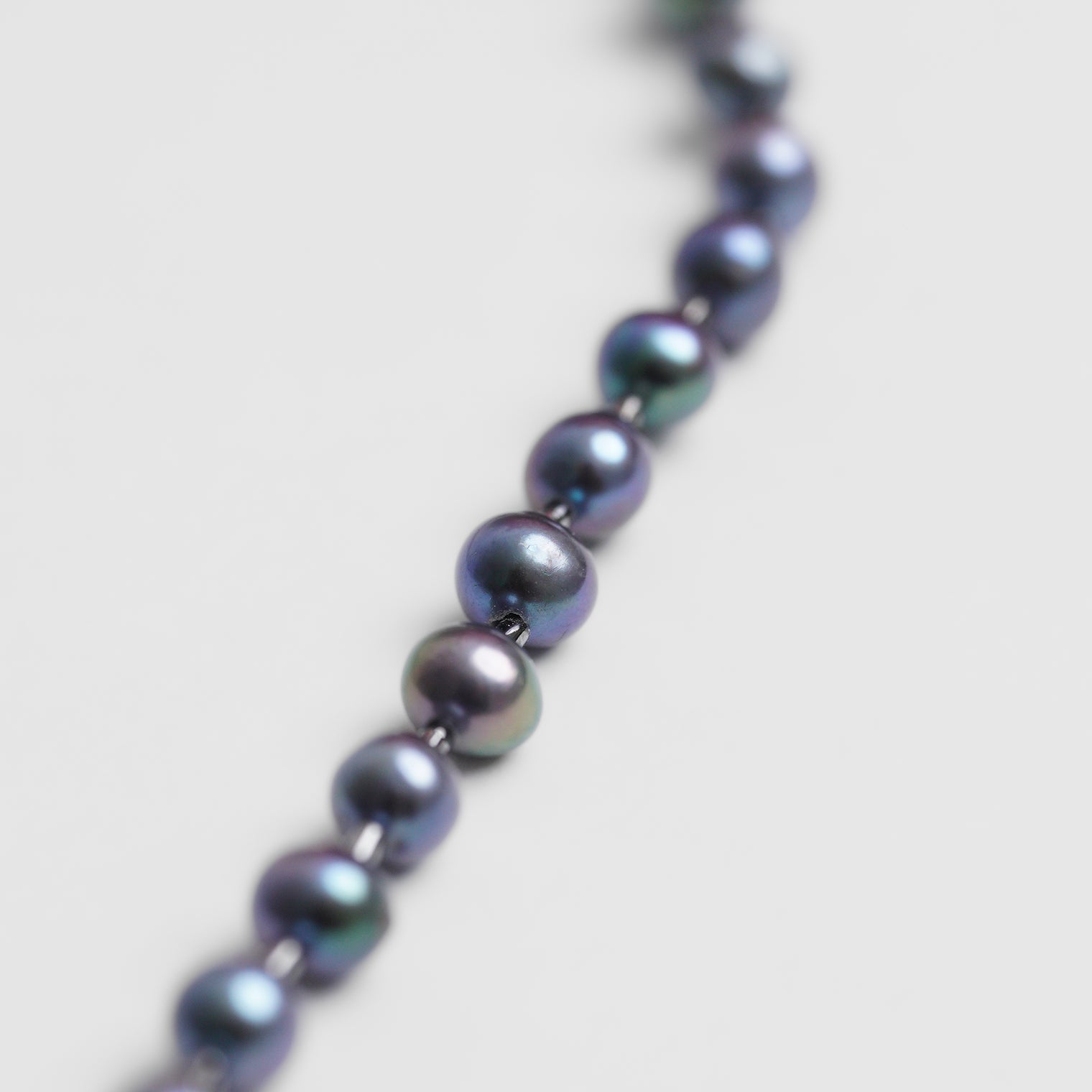 freshwater pearl ball chain necklace (black)