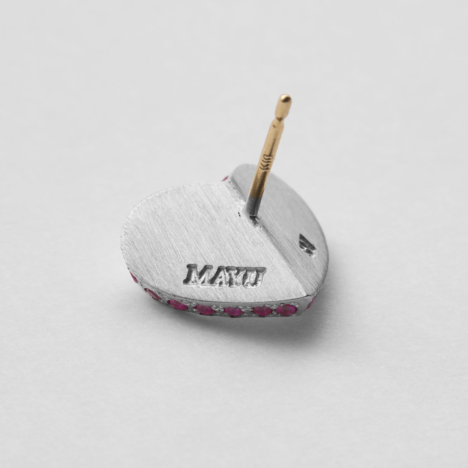 【 NEW 】LIMITED COLLECTION【Small heart line stone pierce (Silver / Pink Sapphire)】