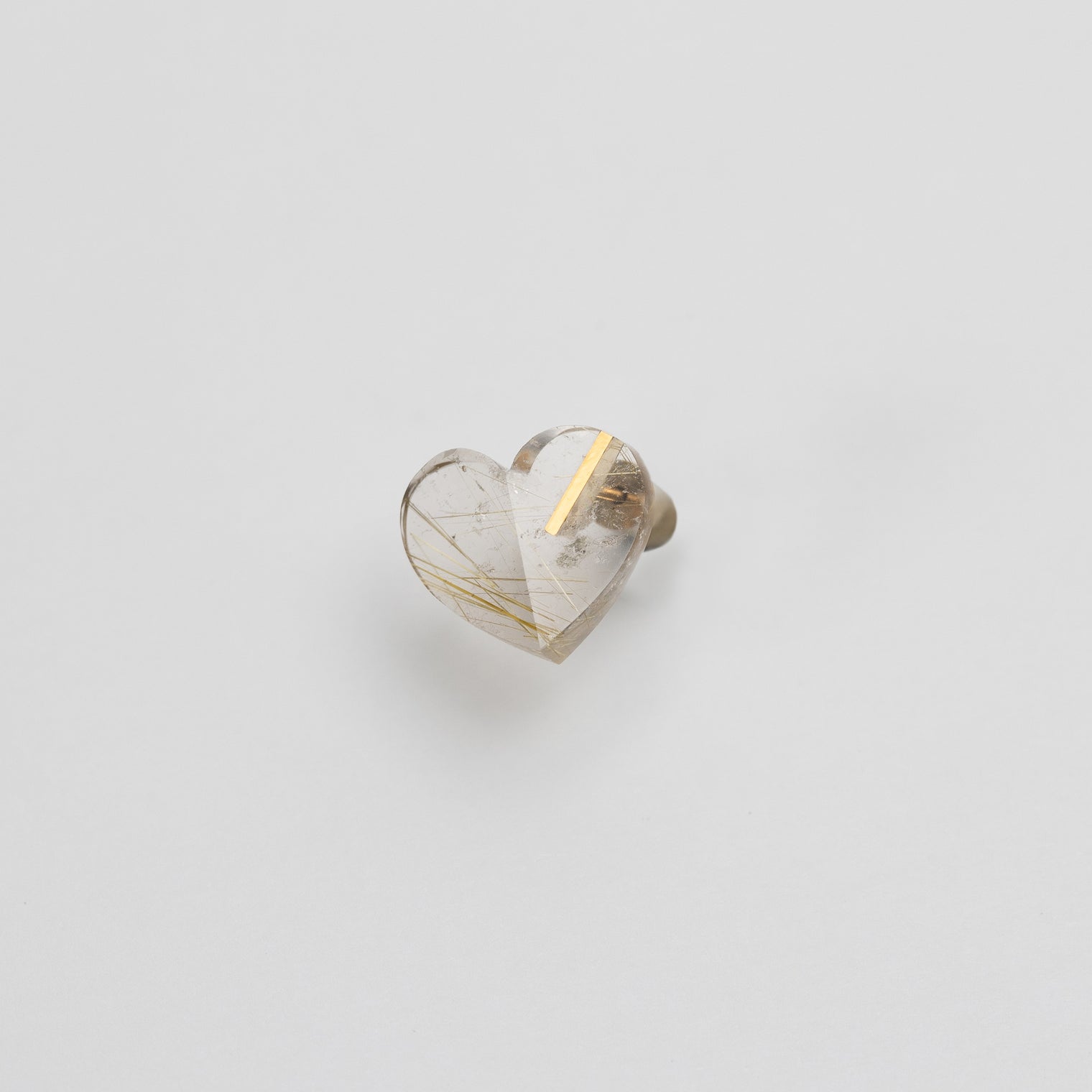 【 One of a kind 】Heart pierced earring (Rutile quartz / K10 post)