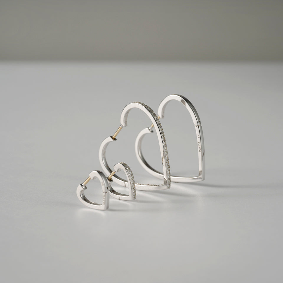Hoop heart pierced earring (tiny / silver / cubic zirconia)