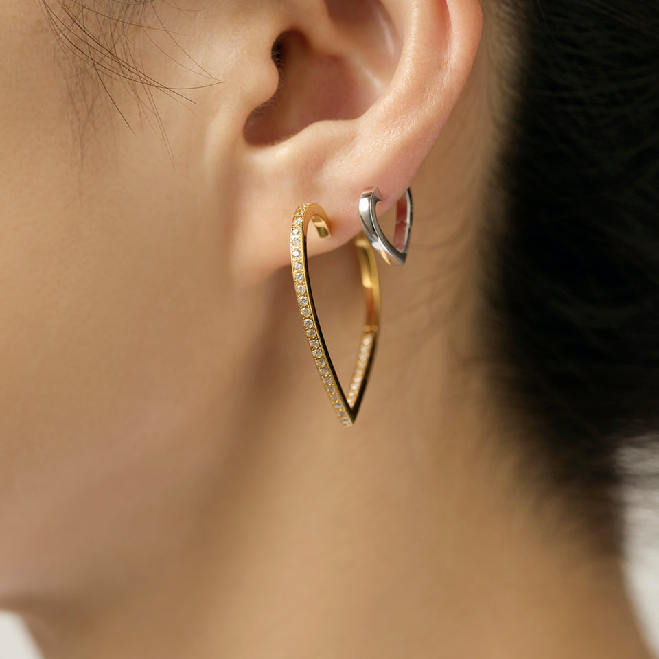 Hoop heart pierced earring (middle / gold / cubic zirconia)