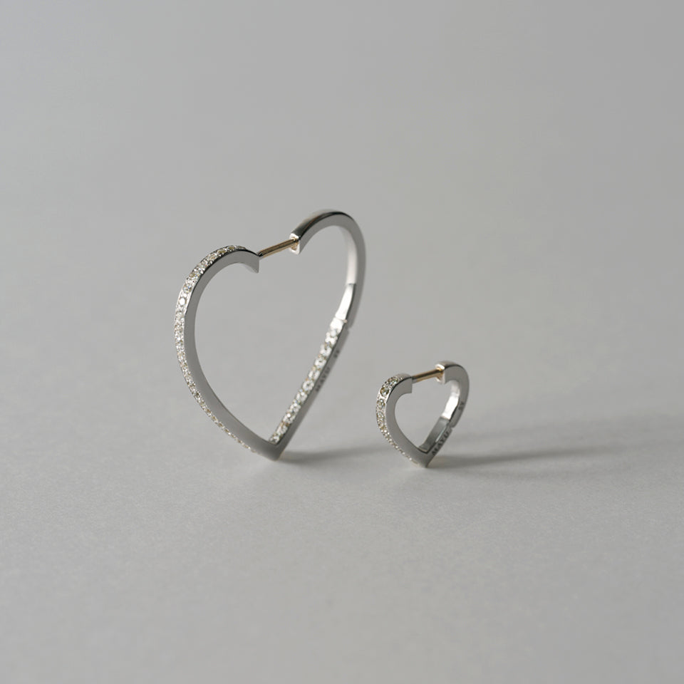 Hoop heart pierced earring (middle / silver / cubic zirconia)
