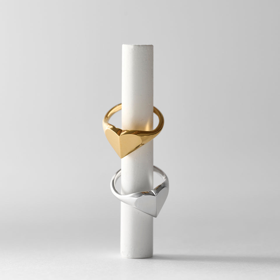 Heart signet ring ( gold )