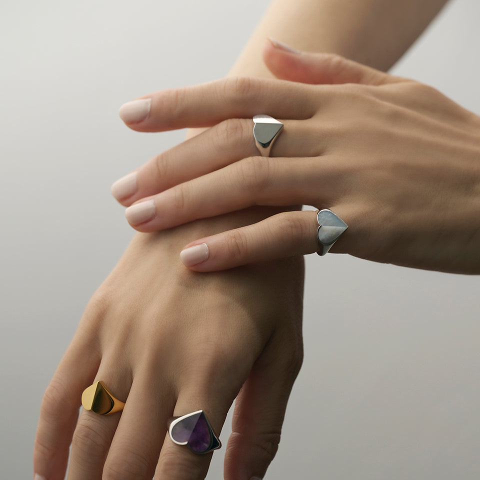 Heart signet ring ( silver )