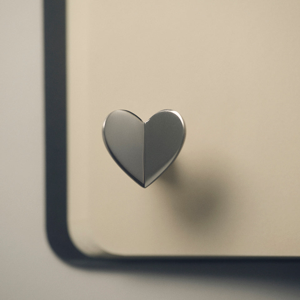 Middle heart pierce (silver)