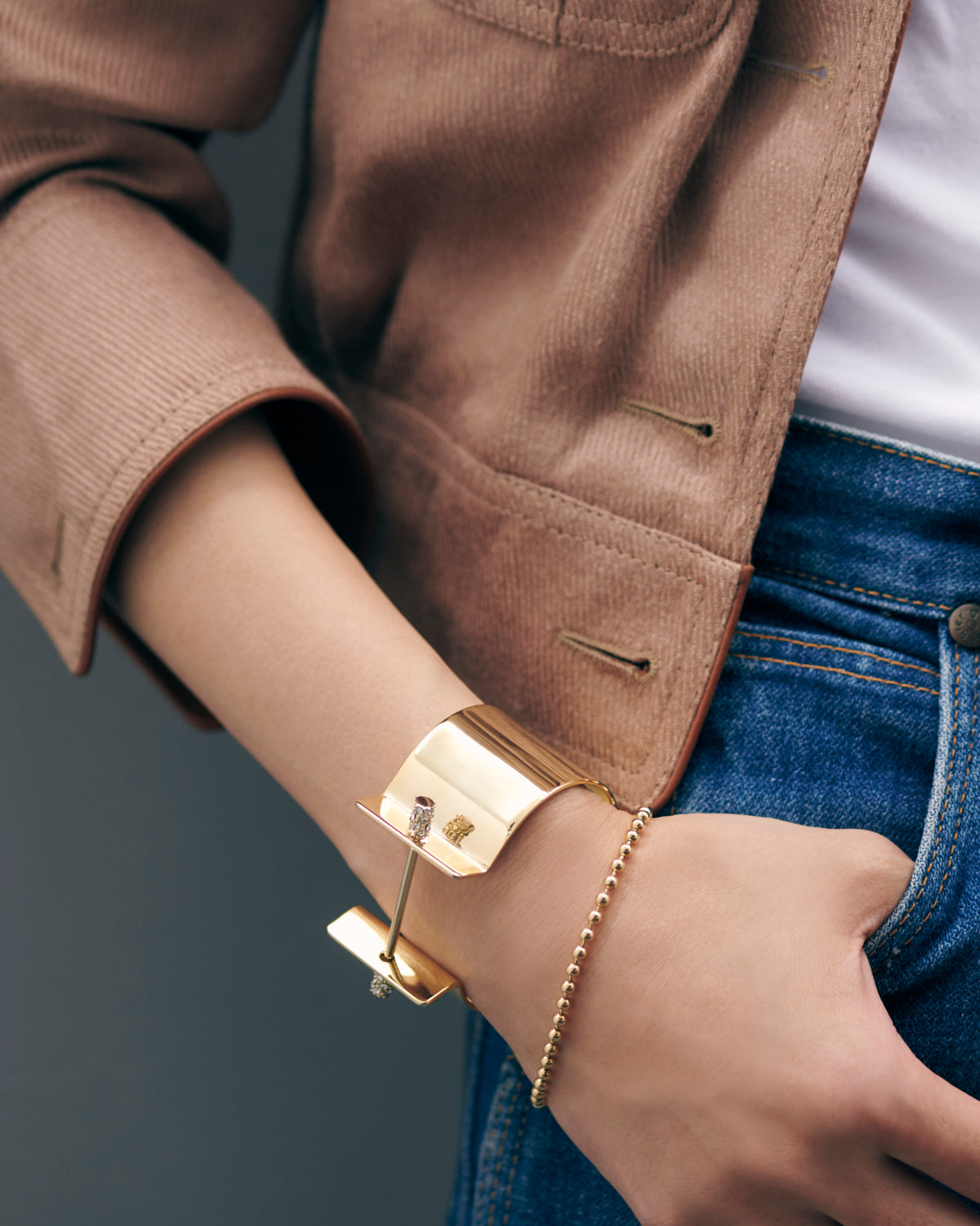 Collar bar bangle (30mm width)