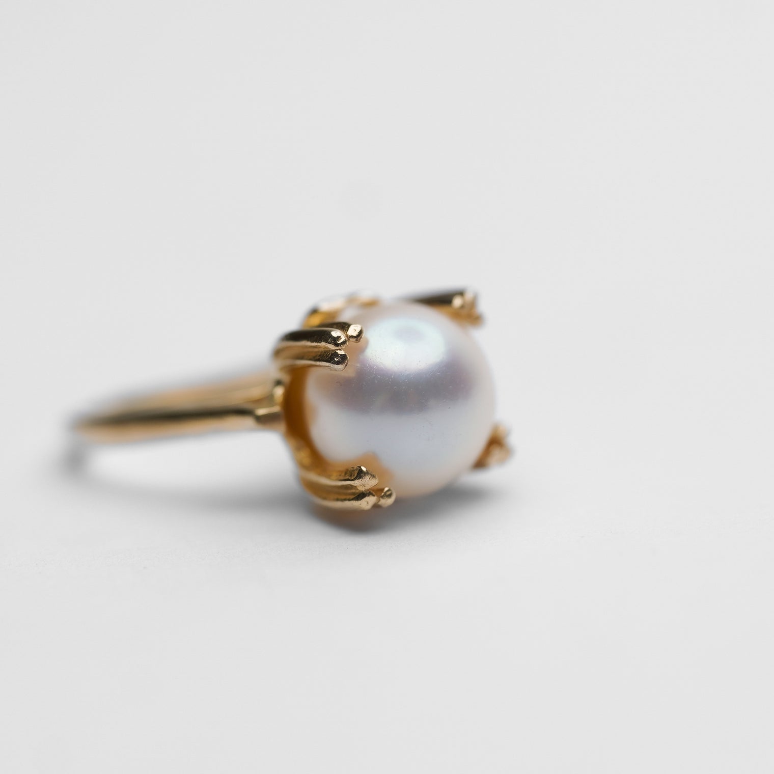ring motif ear cuff (gold /pearl)