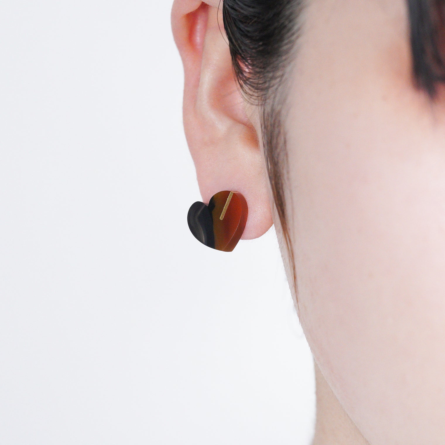 【 One of a kind 】Heart pierced earring (Brown agate / K10 post)