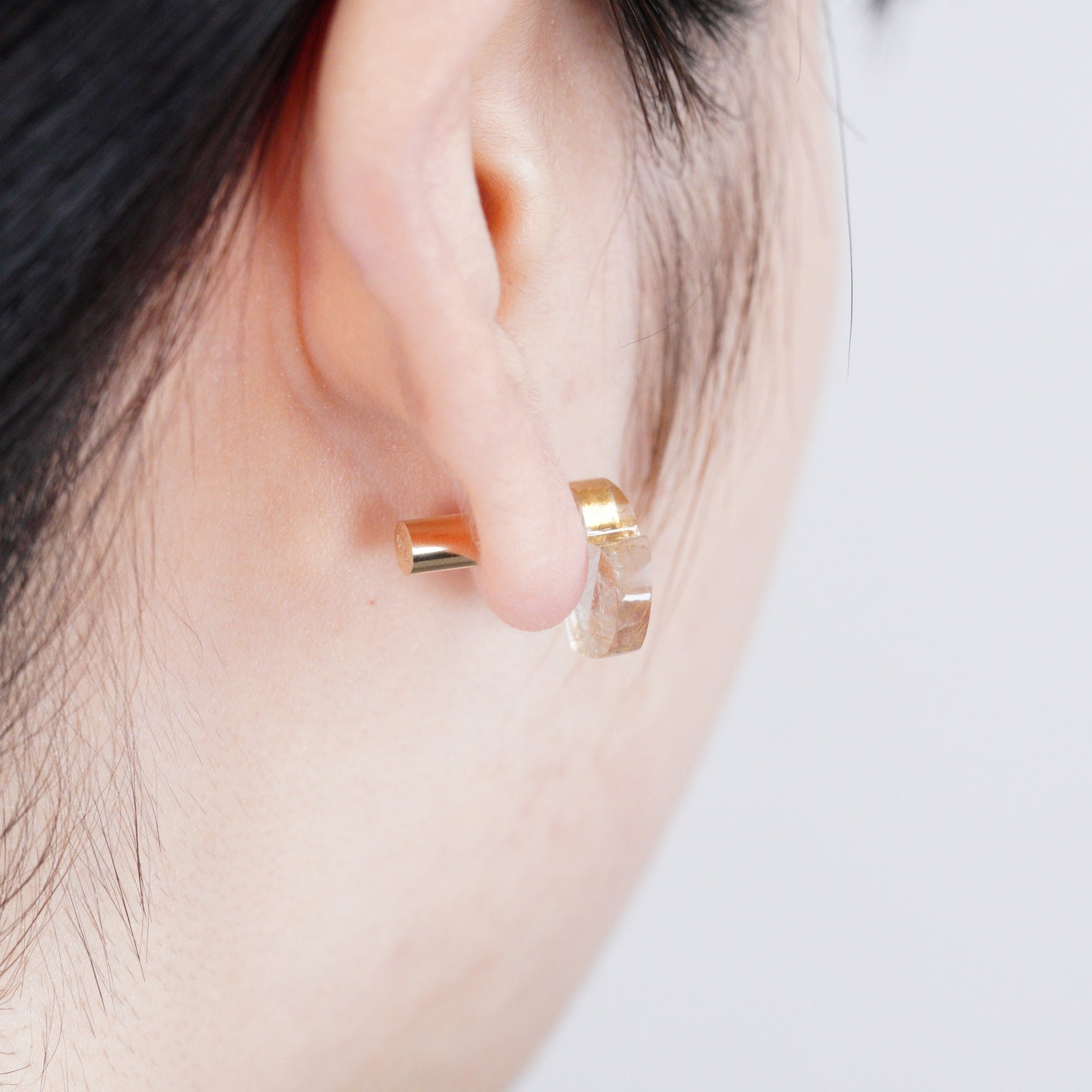 【 One of a kind 】Heart pierced earring (Rutile quartz / K10 post)