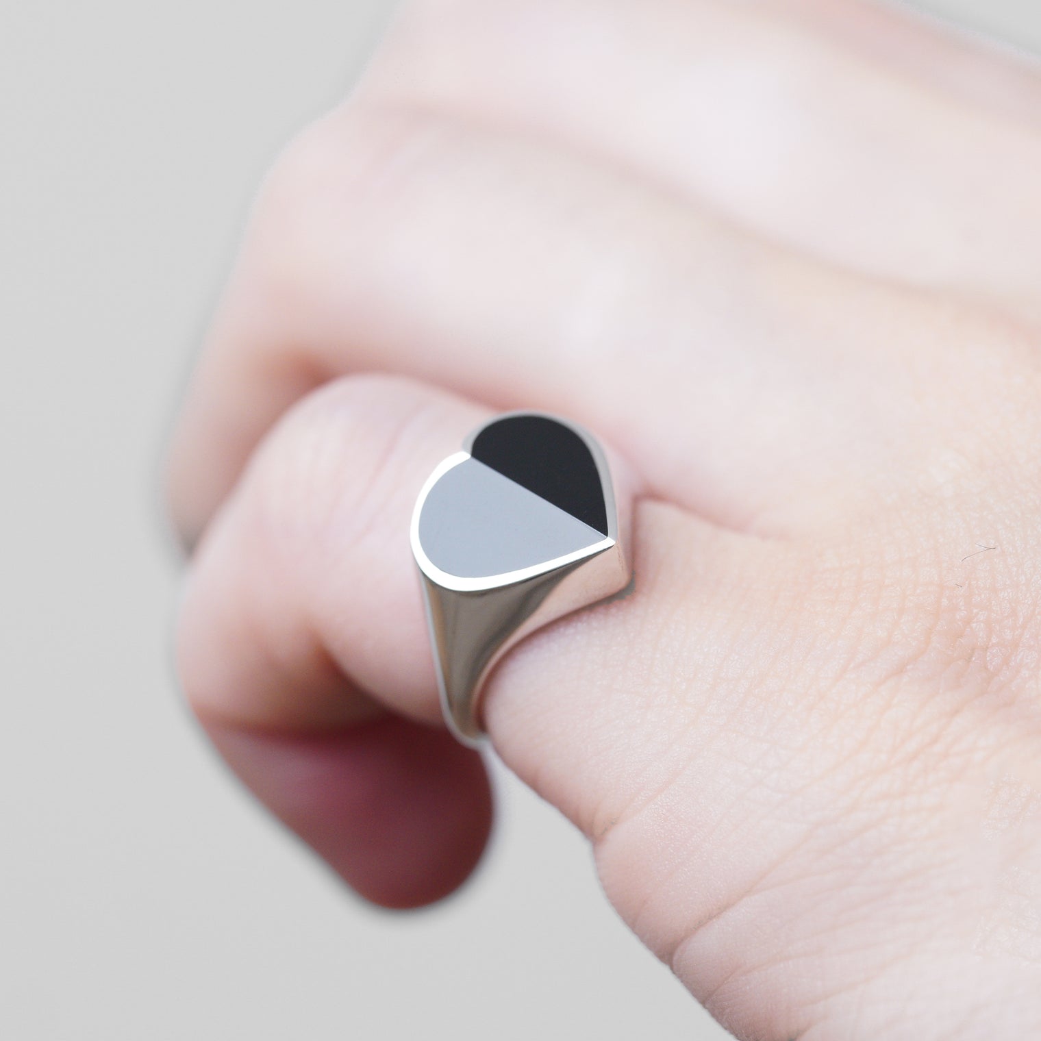 mini Heart ring (Onyx)