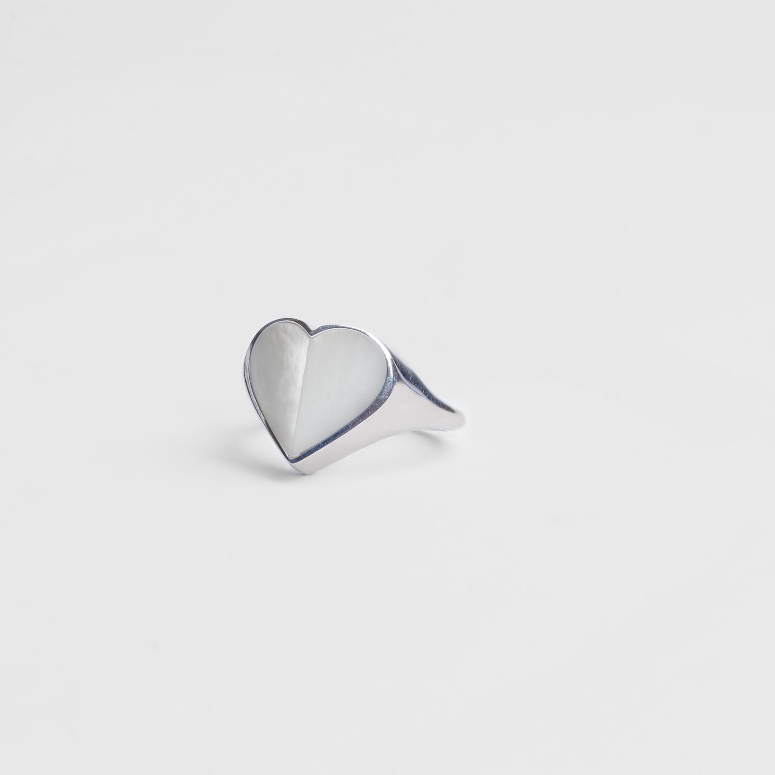 mini Heart ring (Mother of pearl)