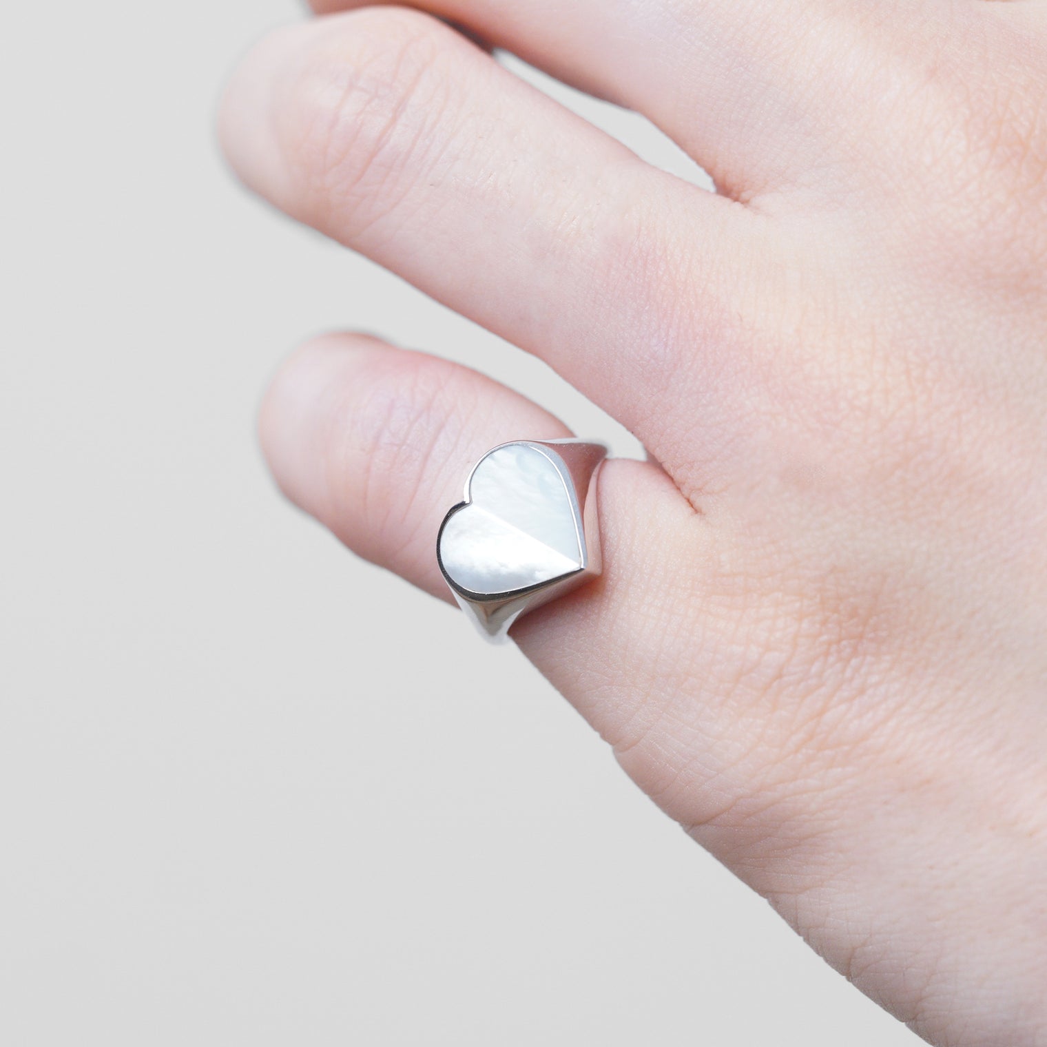 mini Heart ring (Mother of pearl)