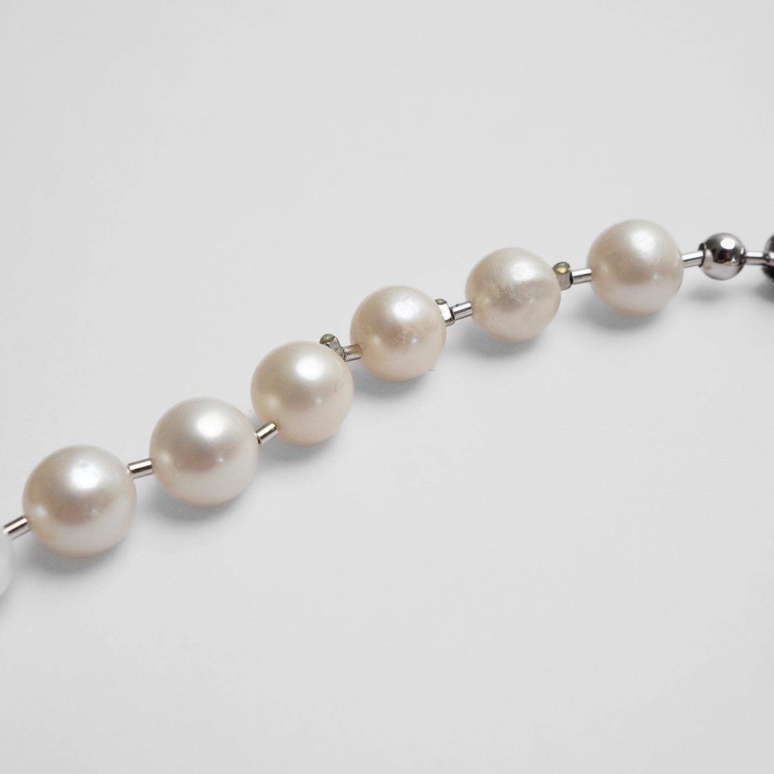LIMITED COLLECTION 【Freshwater pearl ball chain necklace(White)】