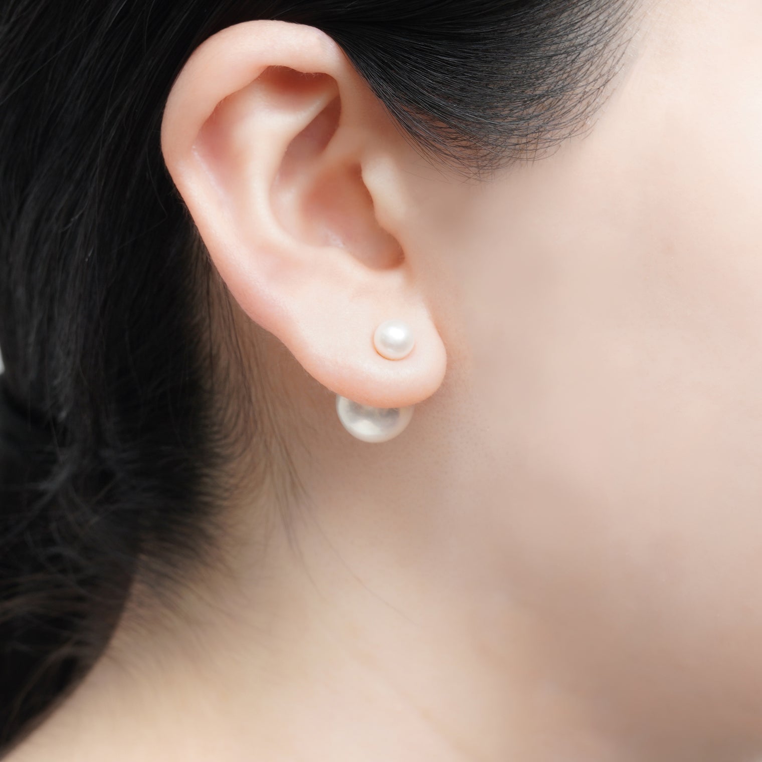 freshwater pearl rivets (5.5-6mm white pearl × 11-12mm white pearl)