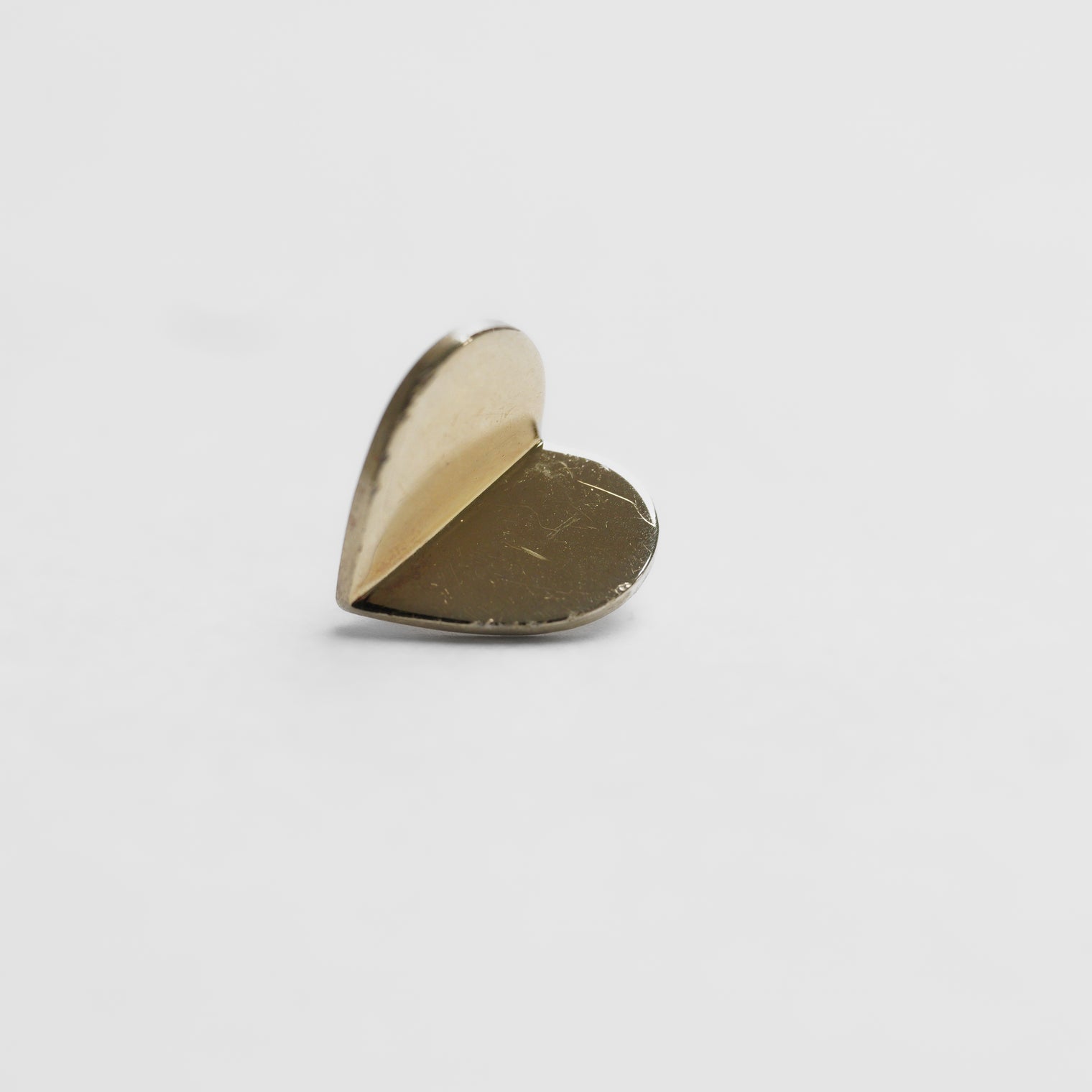 【an-other】Tiny heart pierce (gold)