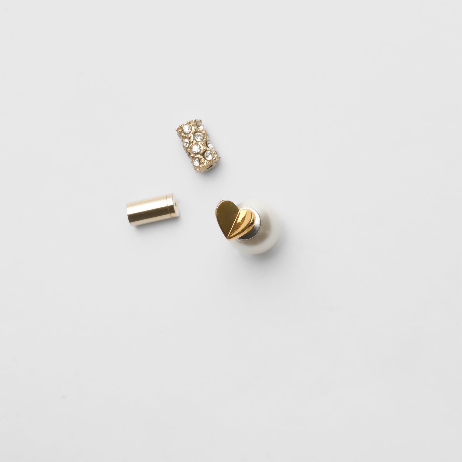 Tiny heart pierce (gold)