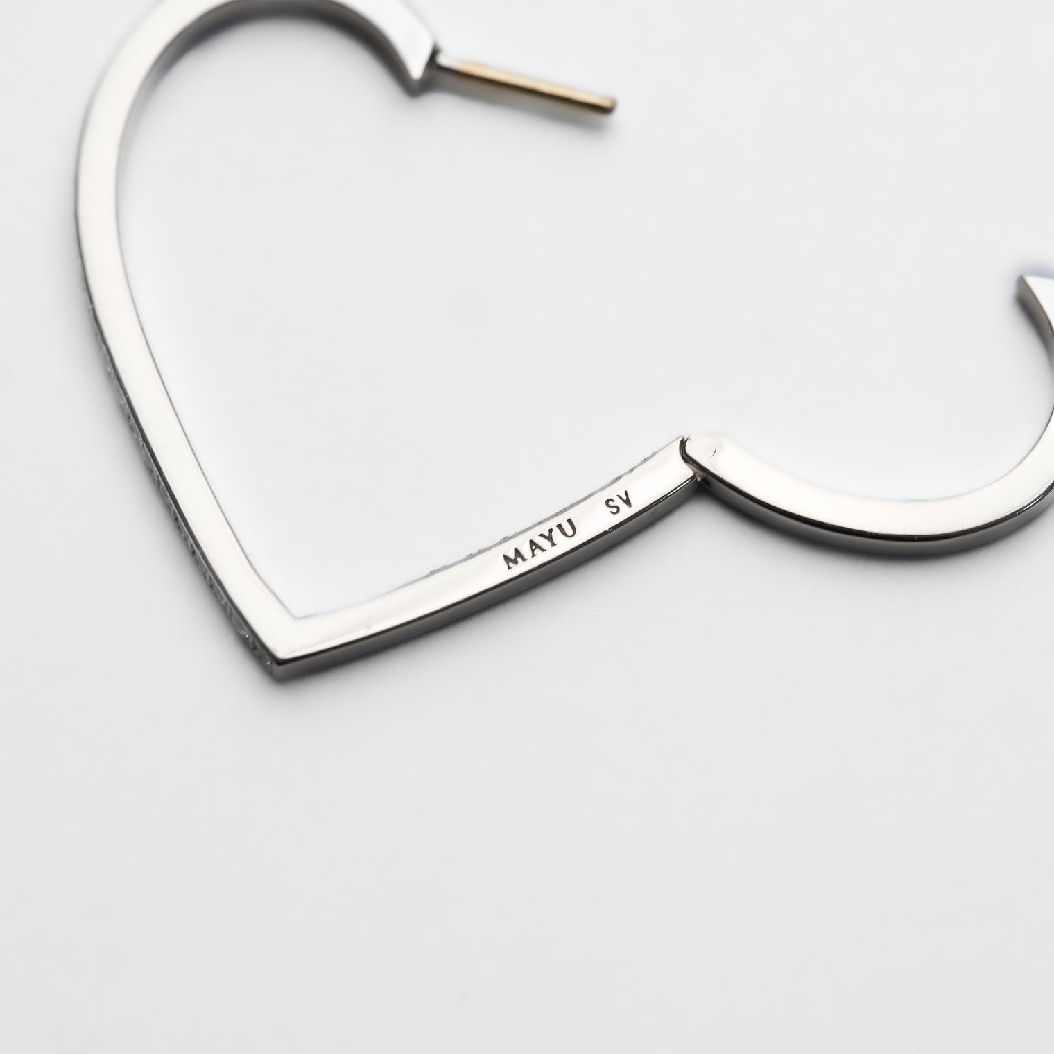 Hoop heart pierced earring (middle / silver / cubic zirconia)