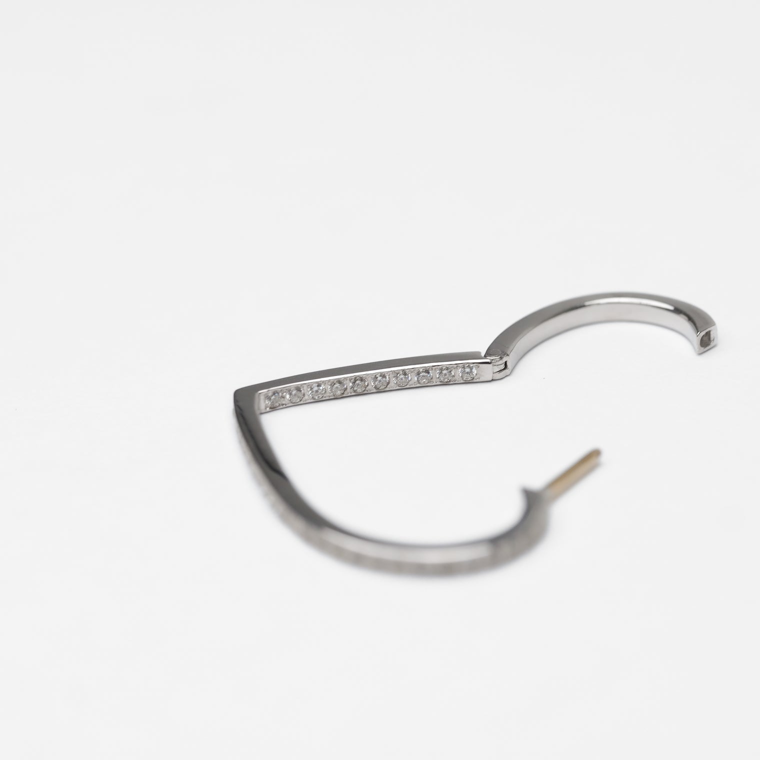 Hoop heart pierced earring (middle / silver / cubic zirconia)