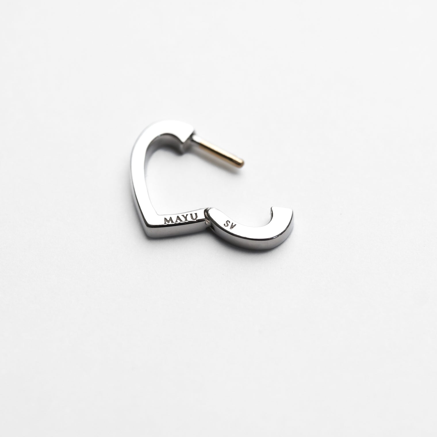 Hoop heart pierced earring (tiny / silver)