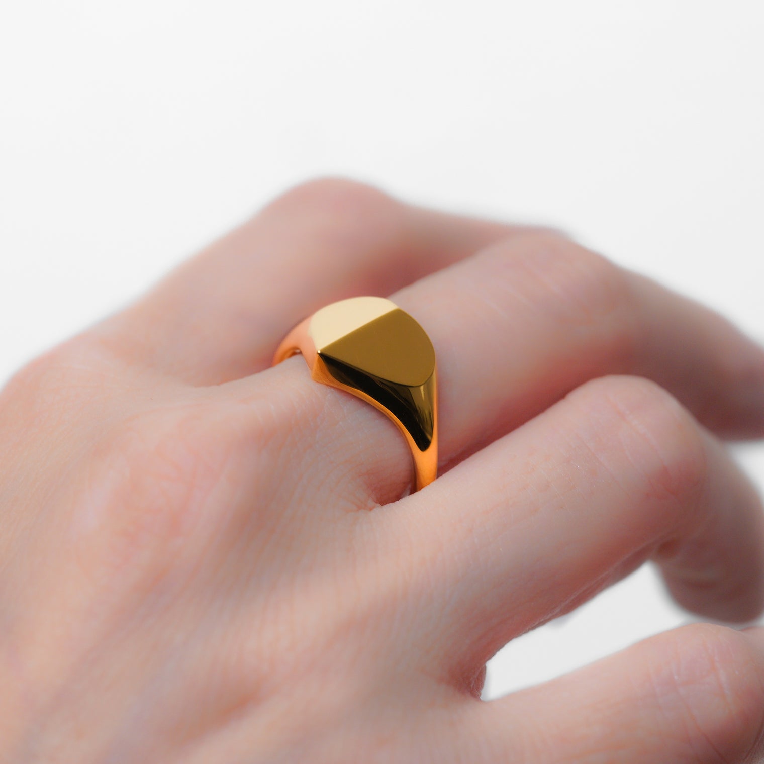 Heart signet ring ( gold )