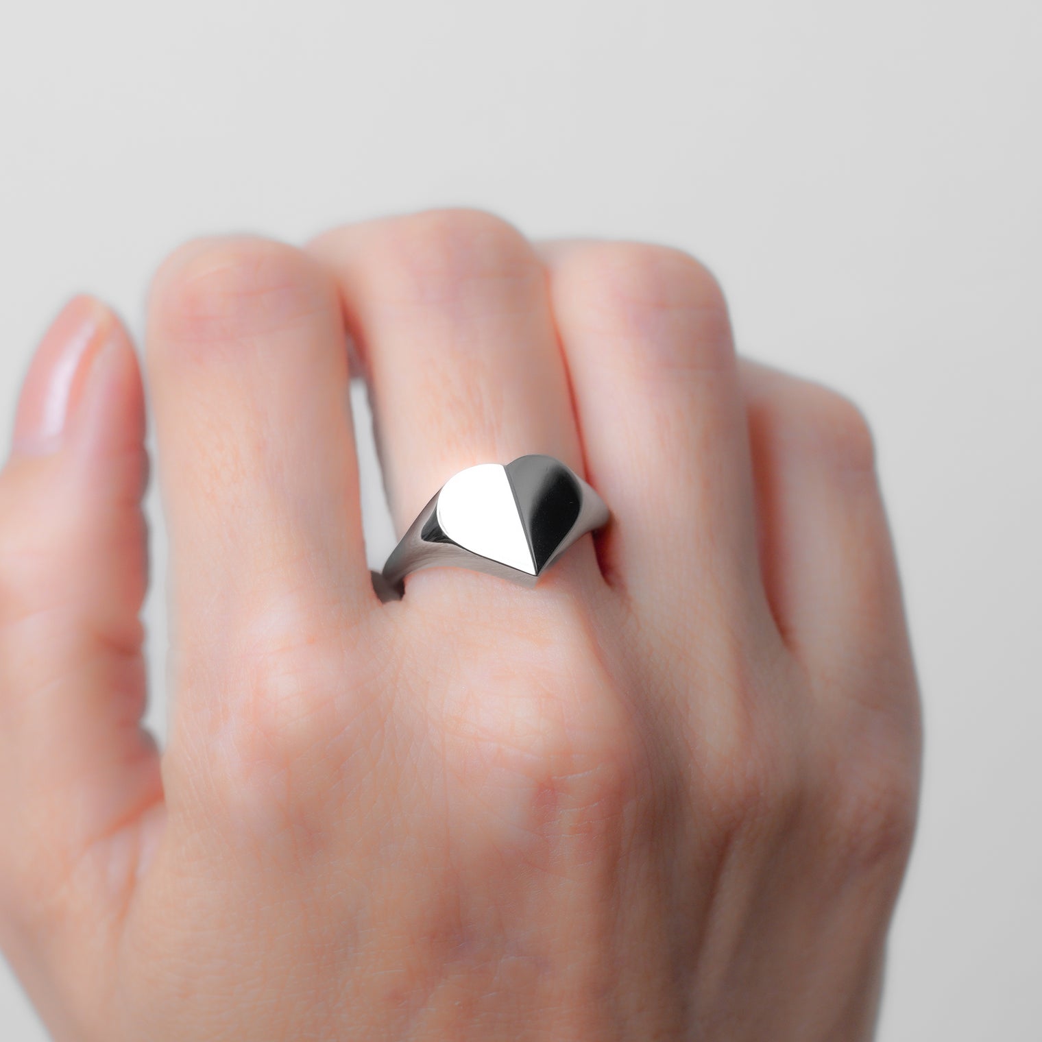 Heart signet ring ( silver )