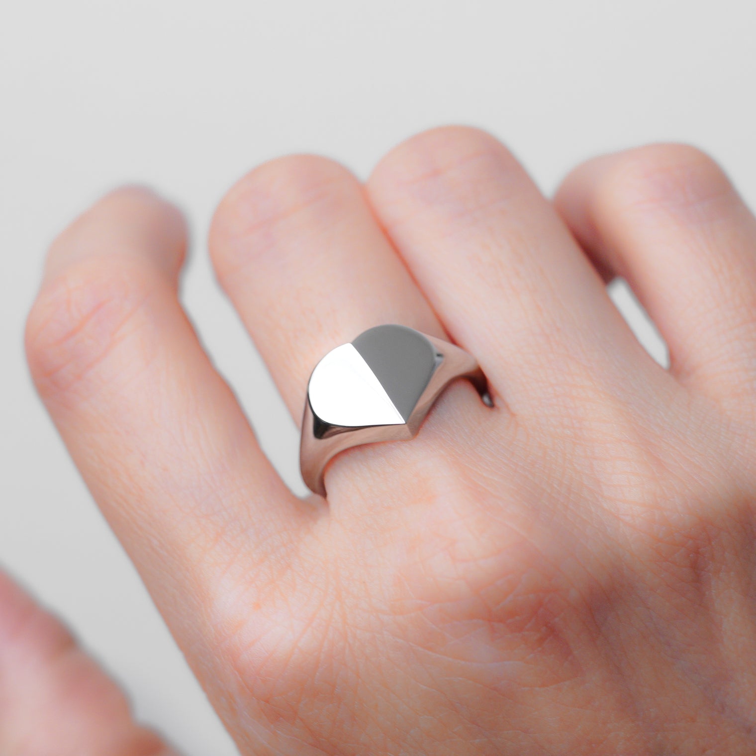 Heart signet ring ( silver )