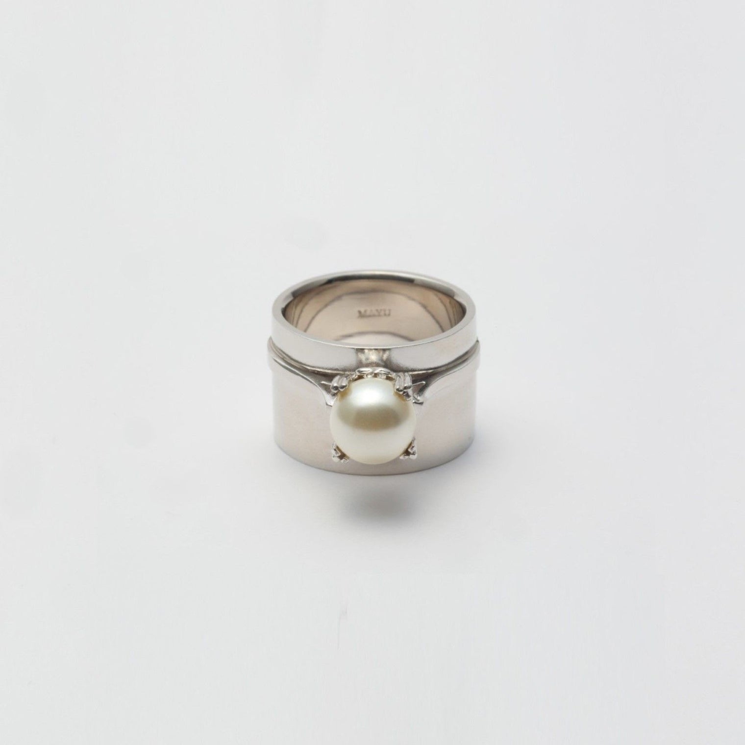 ring motif ring (pearl / silver)