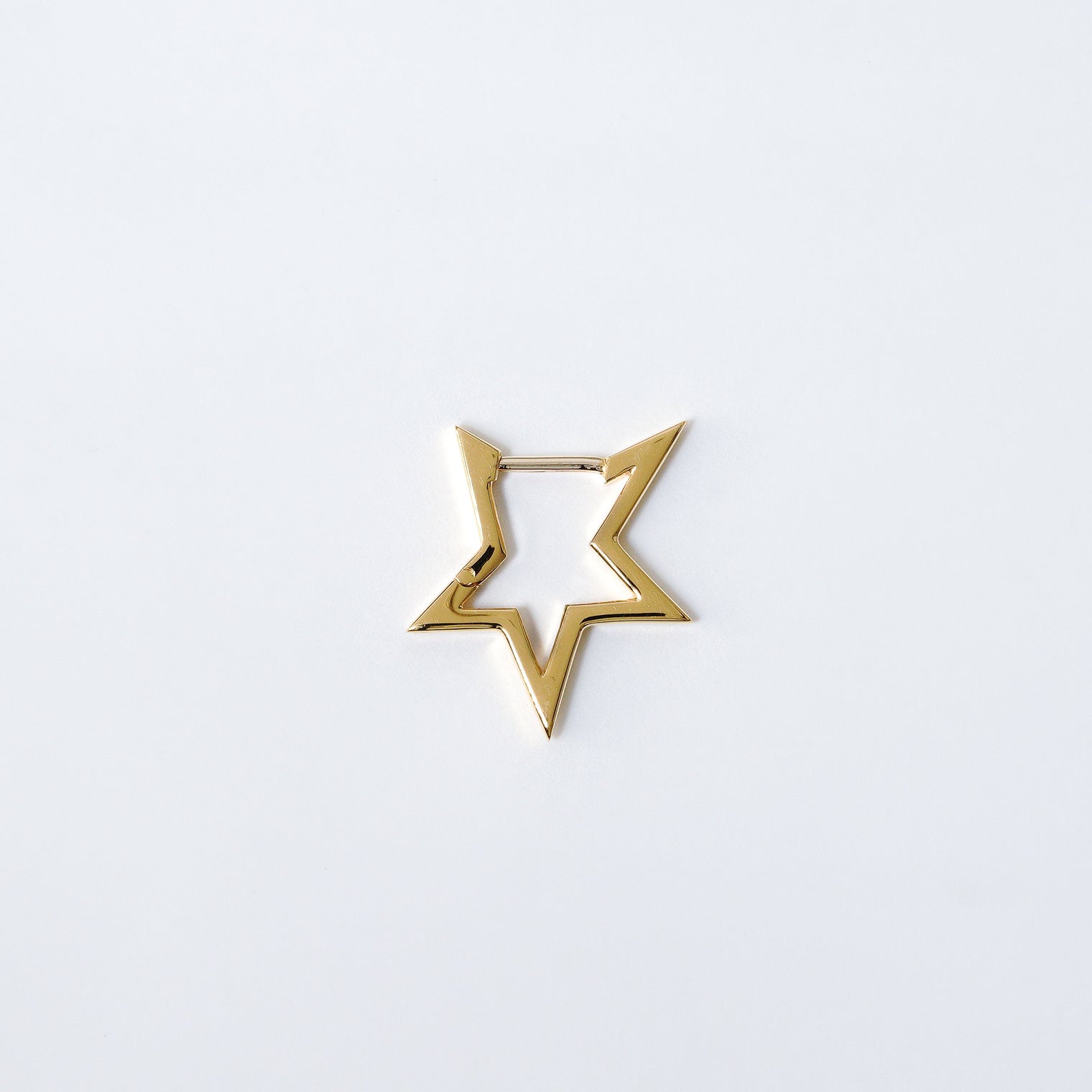 Hoop star pierced earring (Gold)