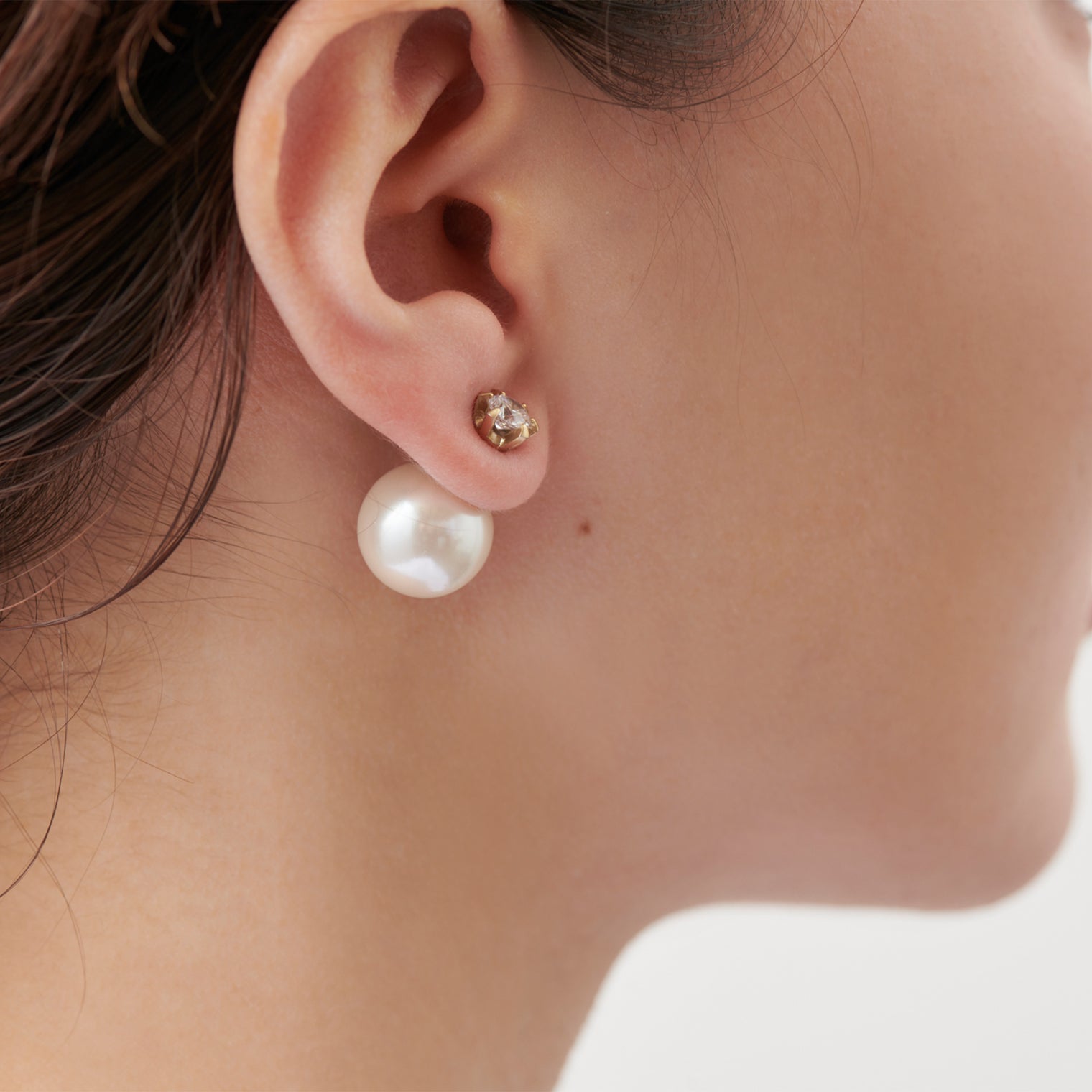 cubic zirconia pierce large