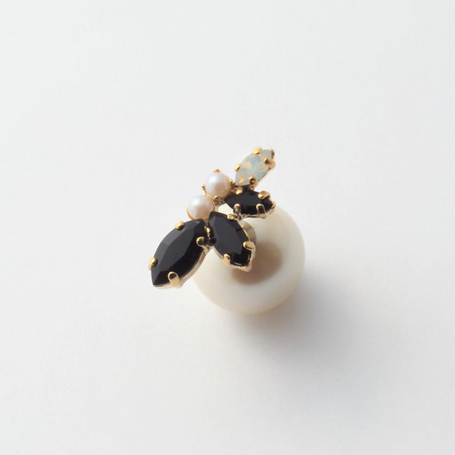 bijoux crystals pearl pierce