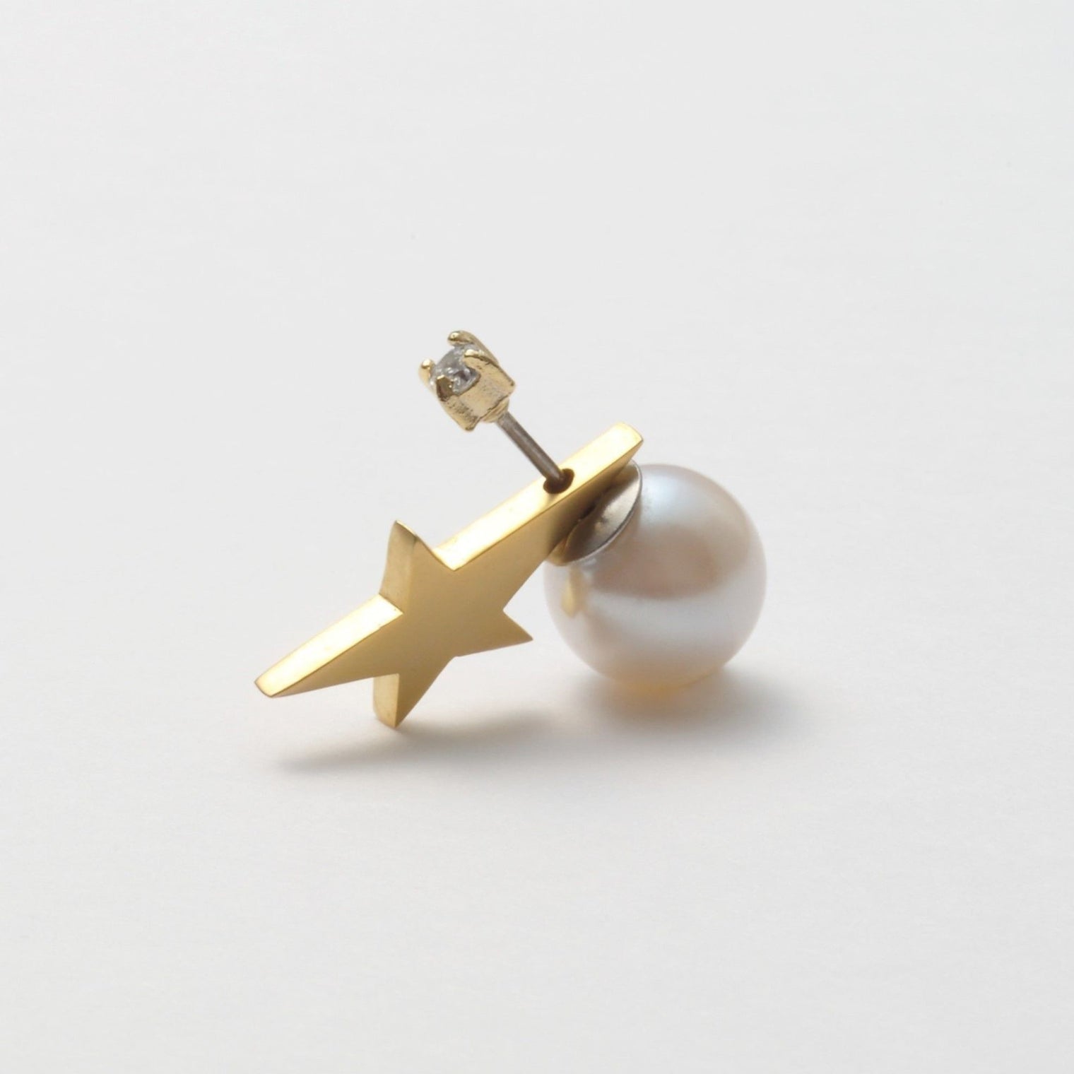 2way star pierce (vertical type/cubic zirconia/9mm pearl catch)