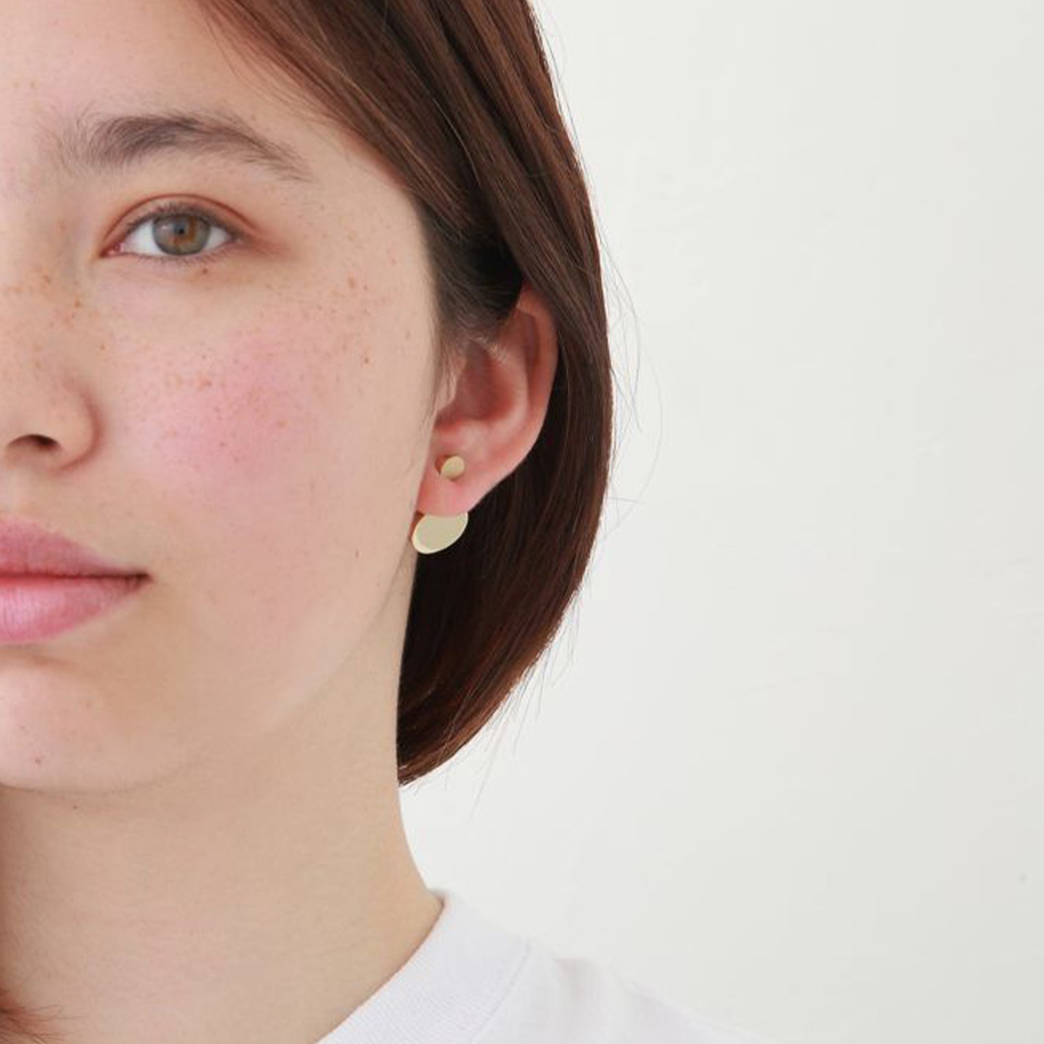 silhouette figure pearl rivets (Front:6mm, Catch:13mm)