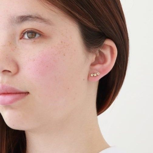 3 crystals gold catch pierce