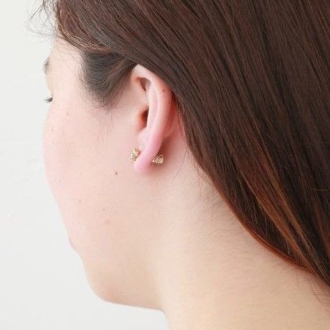 3 crystals gold catch pierce