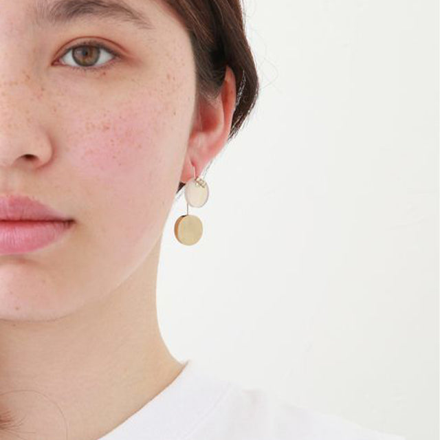 13mm gray agate / k10 post pierced earring