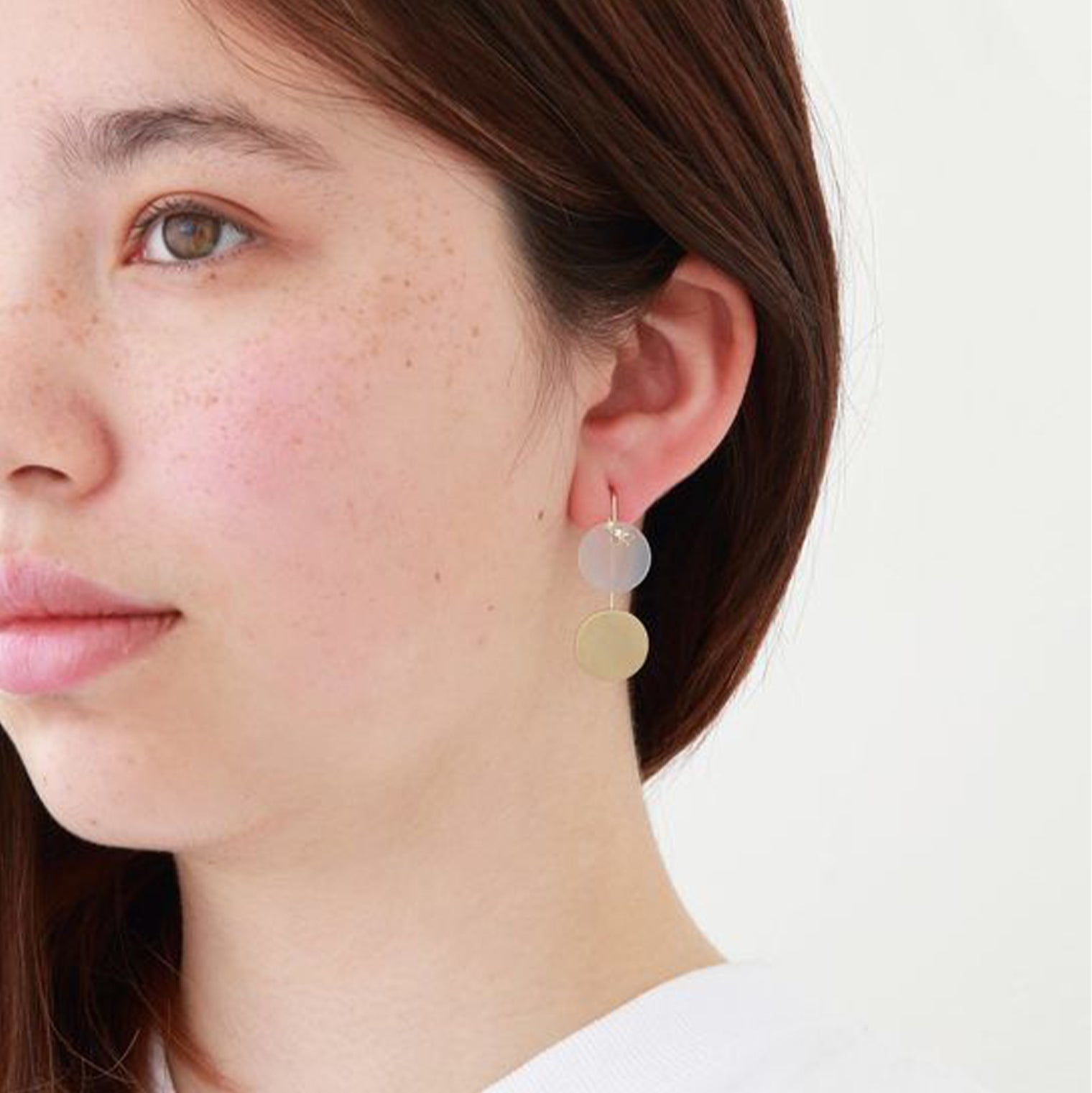 13mm gray agate / k10 post pierced earring