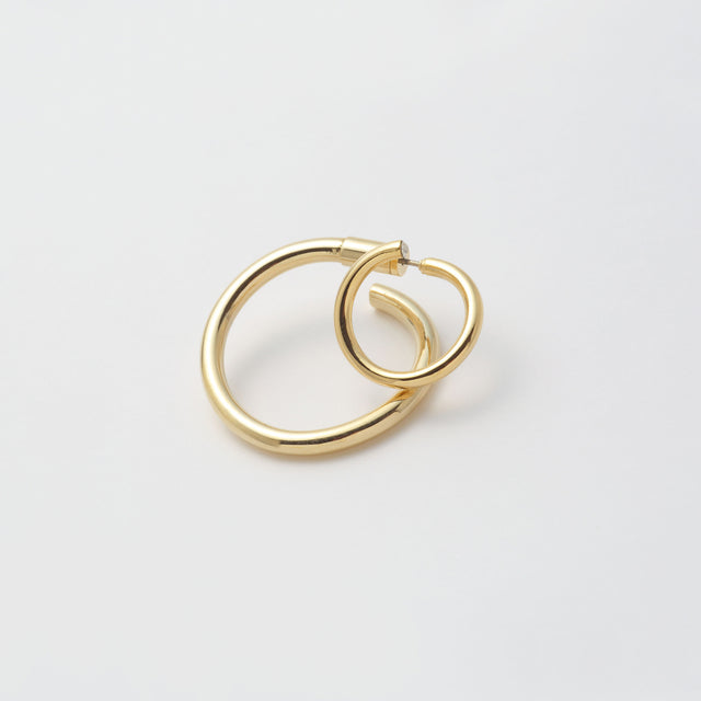 Gold line pierce(19㎜ line×30㎜ line/crystal glass/Gold)