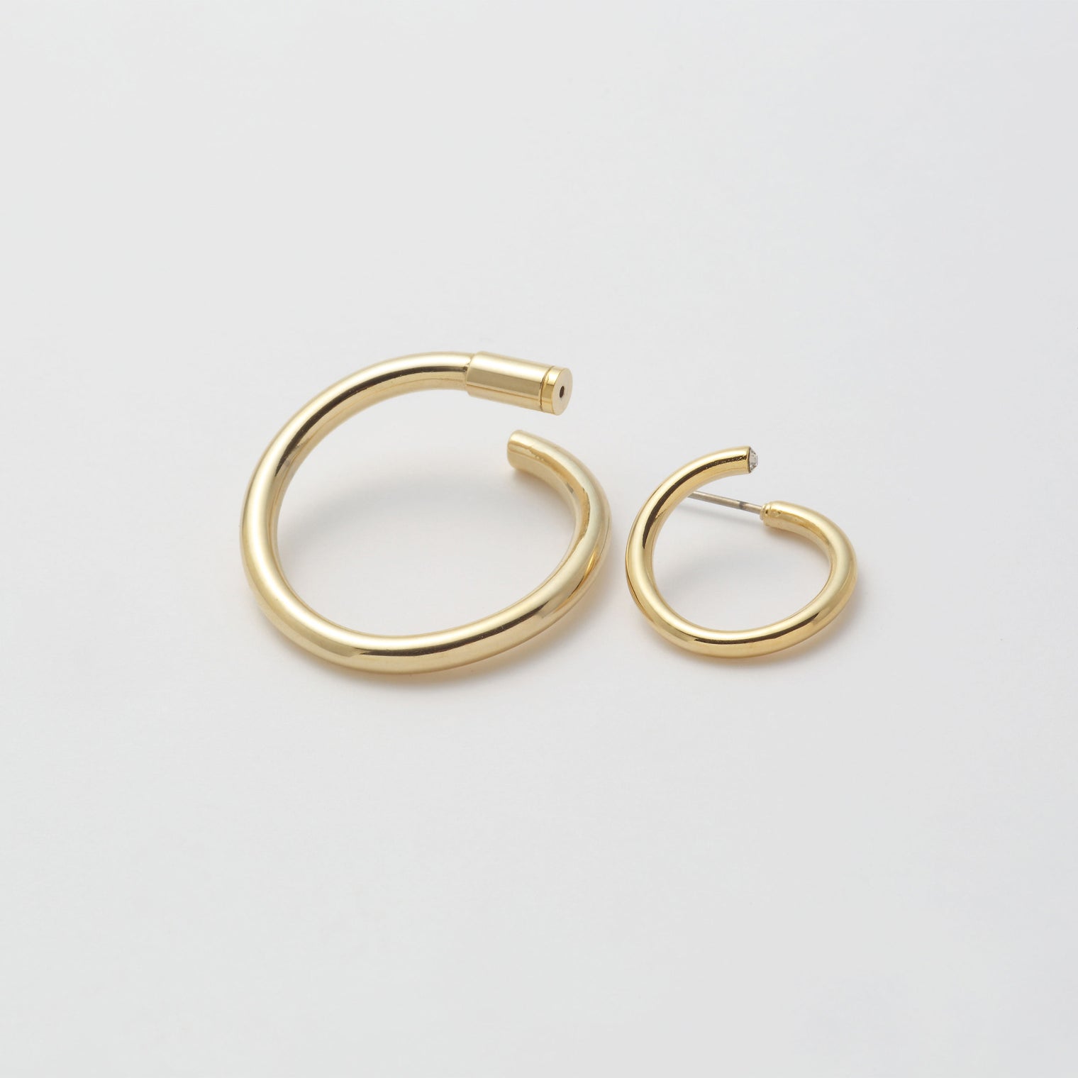 Gold line pierce(19㎜ line×30㎜ line/crystal glass/Gold)