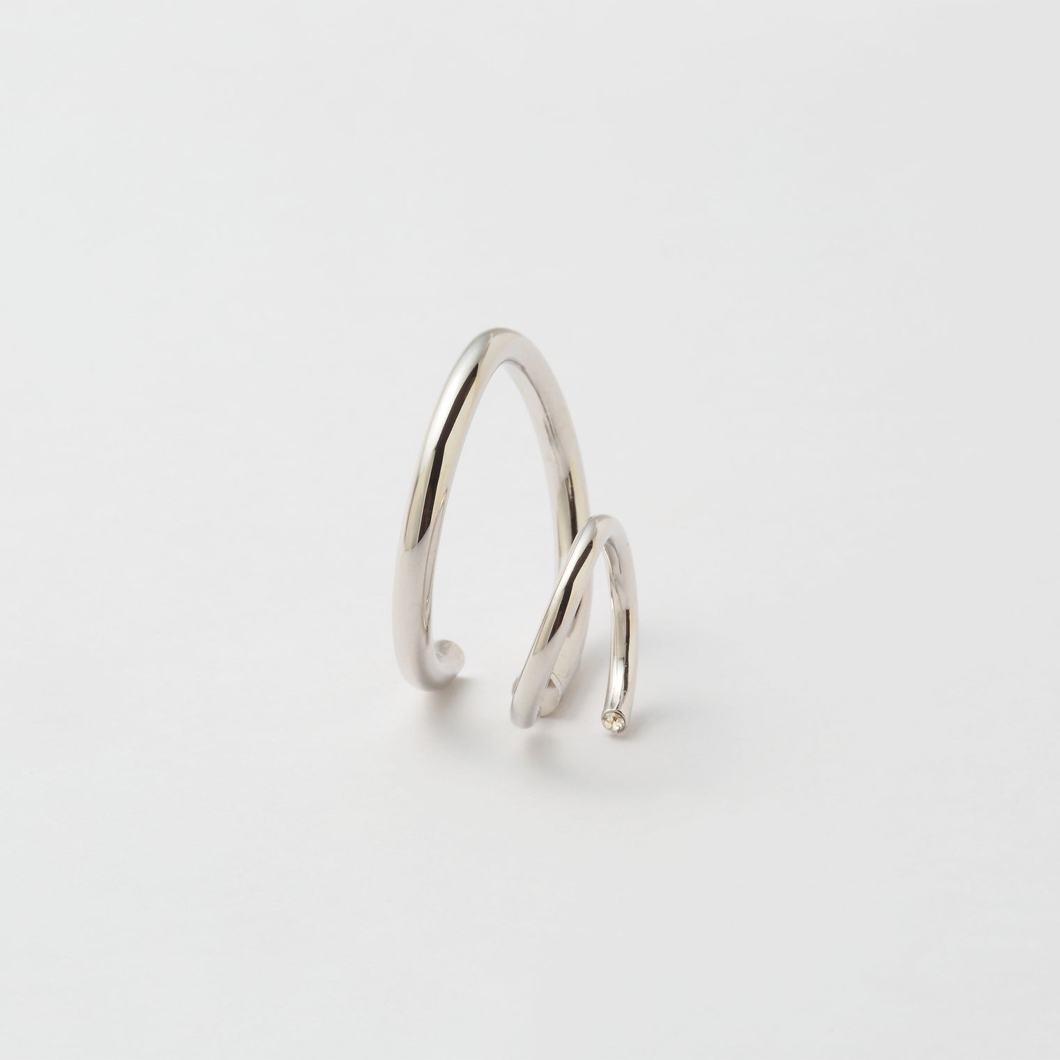 Silver line pierce(19㎜ line×30㎜ line/crystal glass/Silver)