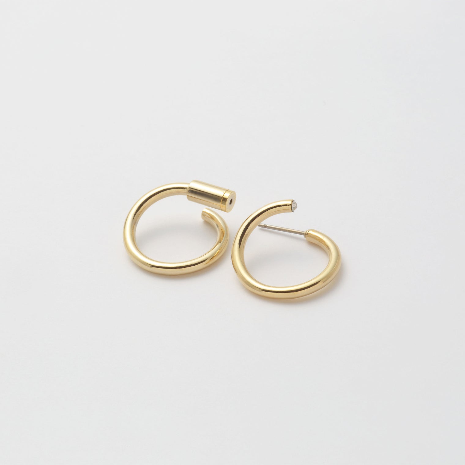 Gold line pierce(19㎜ line×19㎜ line/crystal glass/Gold)