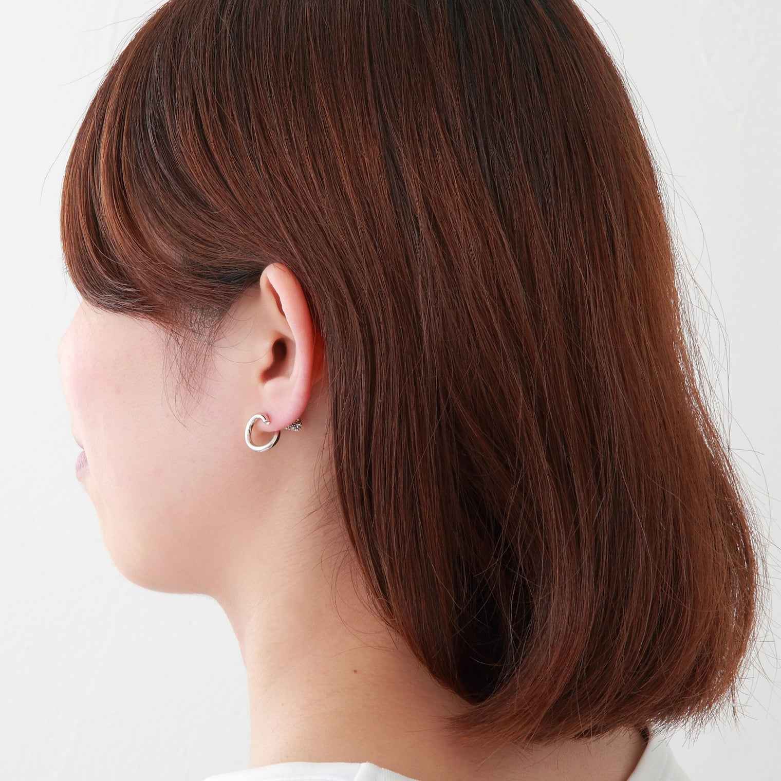 Silver line pierce(13㎜ line/Front type/crystal glass/Silver catch)