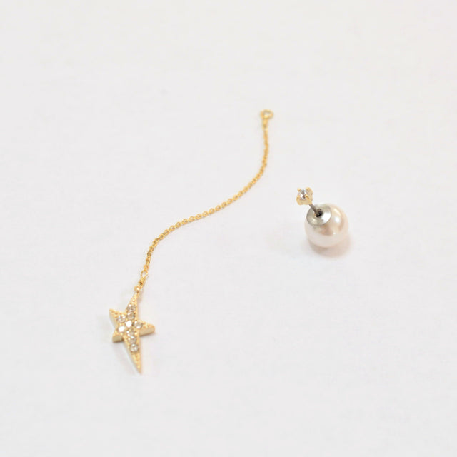 2way star long chain pierce(1cubiczirconia/crystal glass/9mm pearl catch)