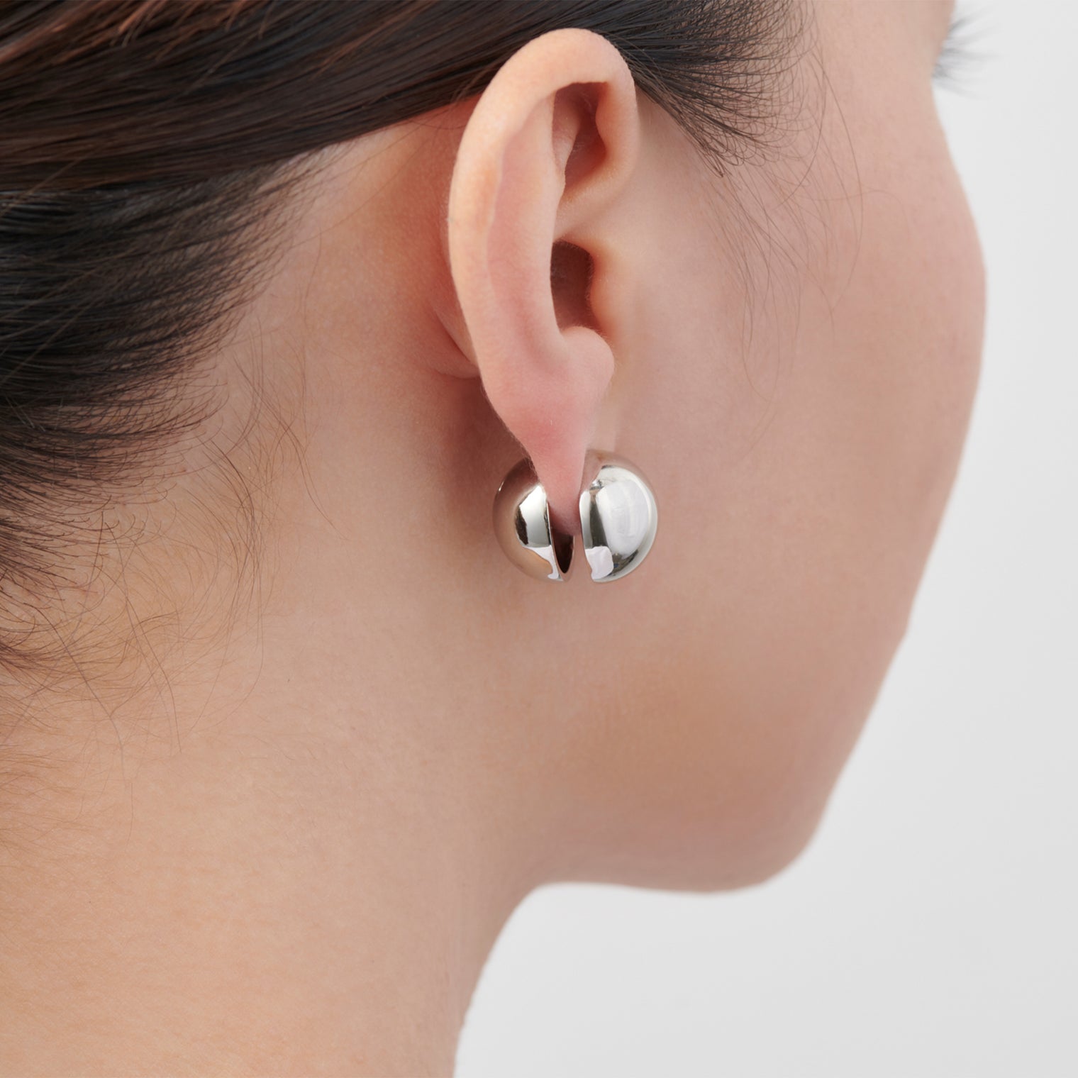 16mm sphere pierce (silver)