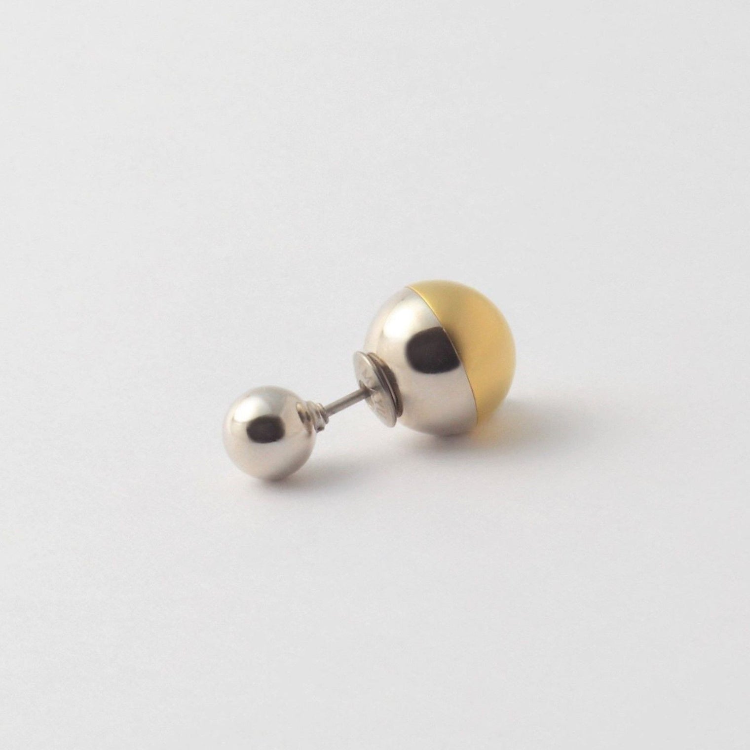 metallic pearl rivets