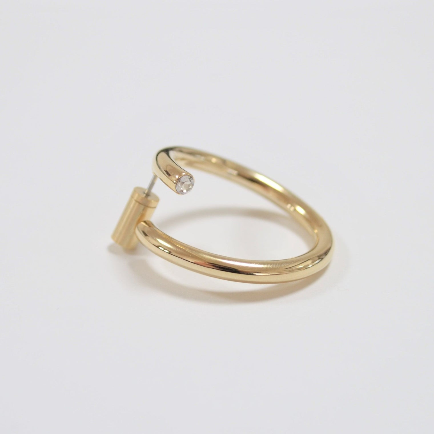 big circle pierce (gold)